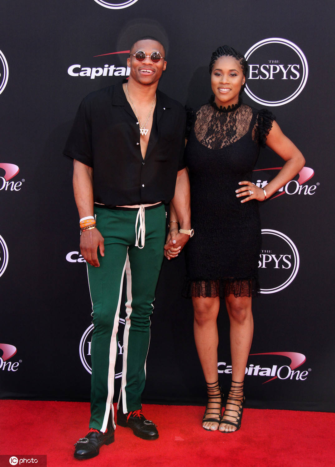 在逼抢后更 在逼抢后更